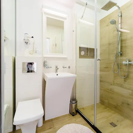 Hébergement de vacances House In Near The Beach, Private Sauna *