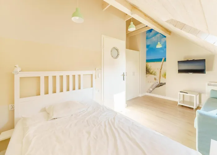 House In Near The Beach, Private Sauna *