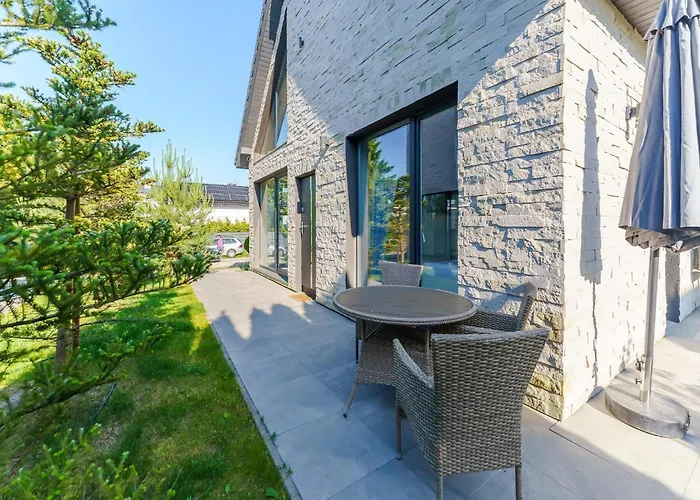 Сasa de vacaciones House In Near The Beach, Private Sauna Grzybowo (West Pomeranian)